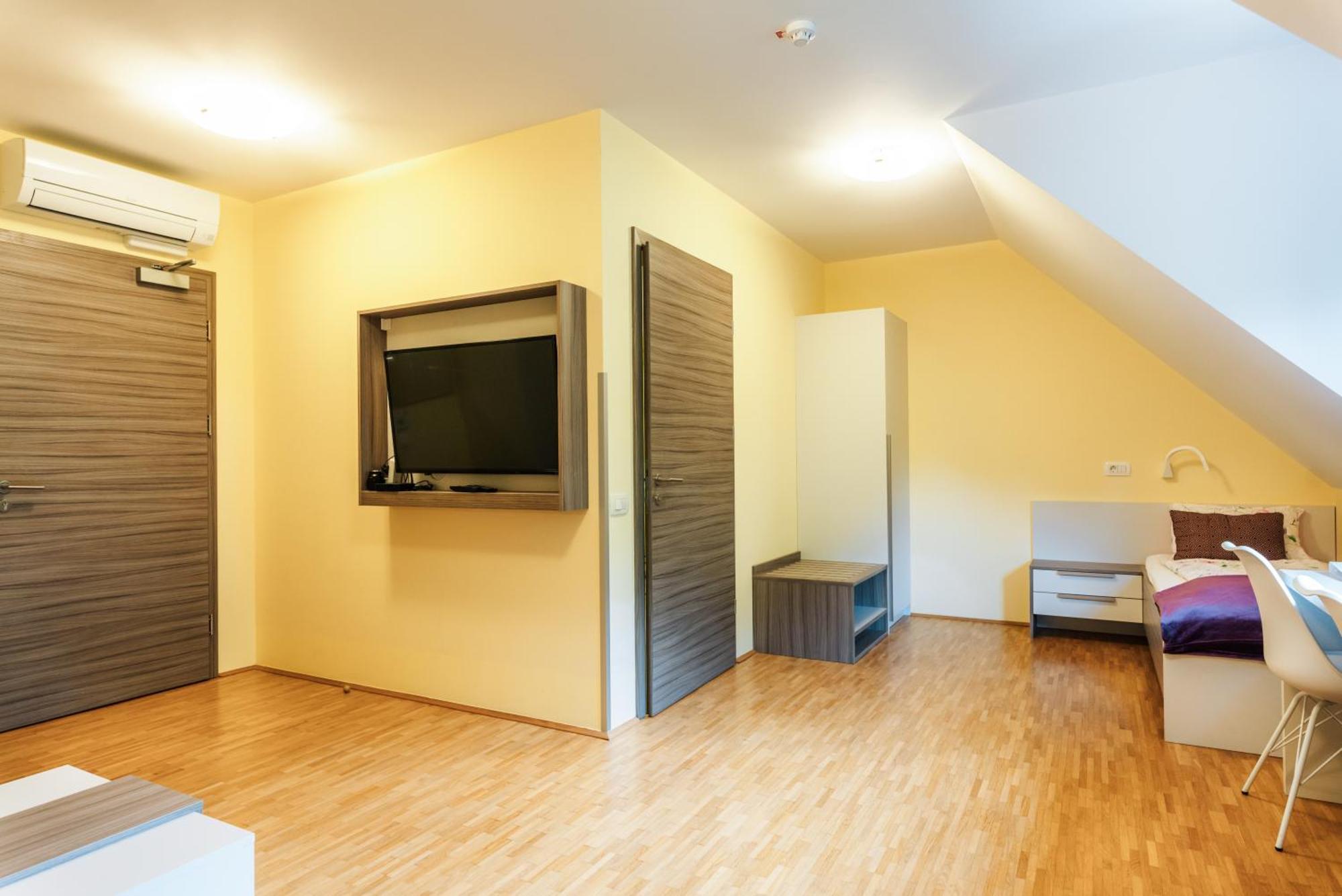 Dvorec Trebnik - Sobe Slovenske Konjice Exterior photo